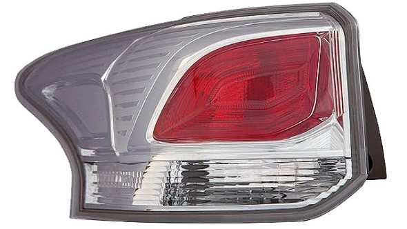 Compre FP4824F2T TYC Lanterna traseira direita