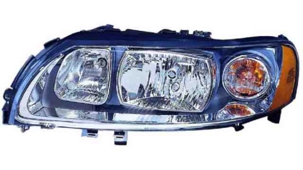  Volvo XC70  (SZ, LZ)