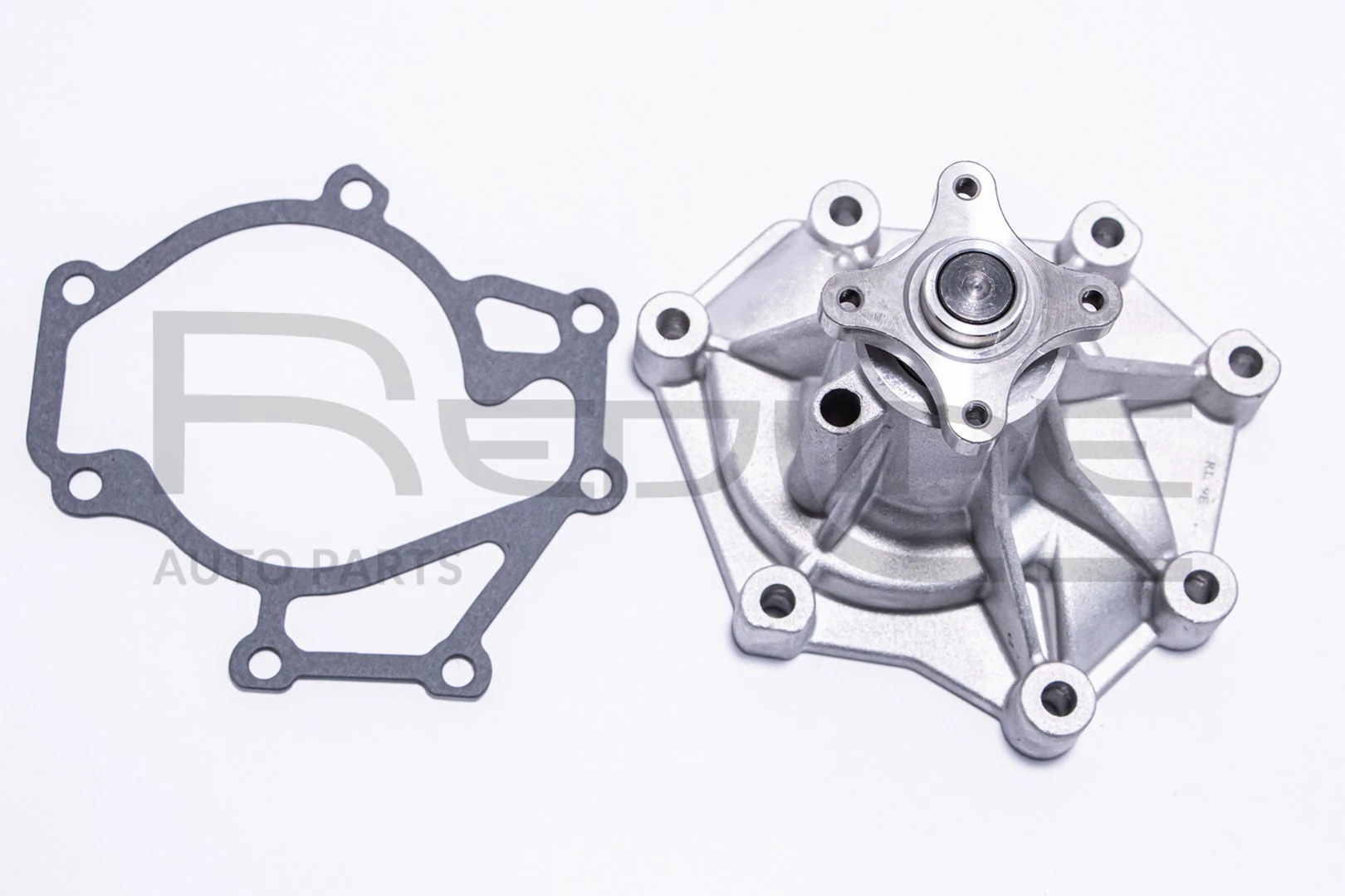 Bomba de água (bomba) de esfriamento Hyundai H-1 STAREX  TQ ao melhor preço