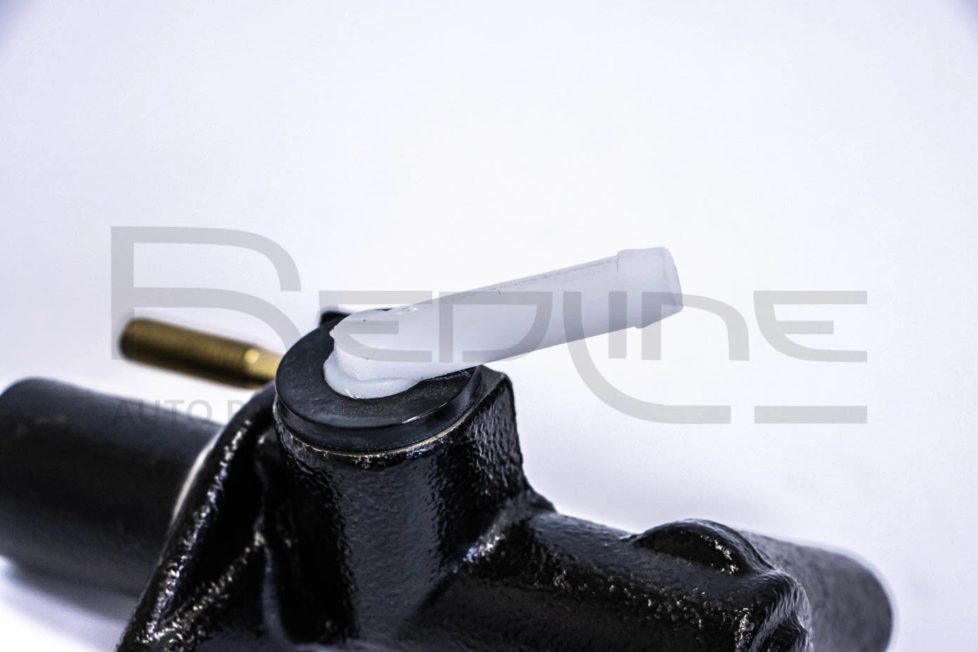 Cilindro mestre de embraiagem 07MZ011 RED Line OIL