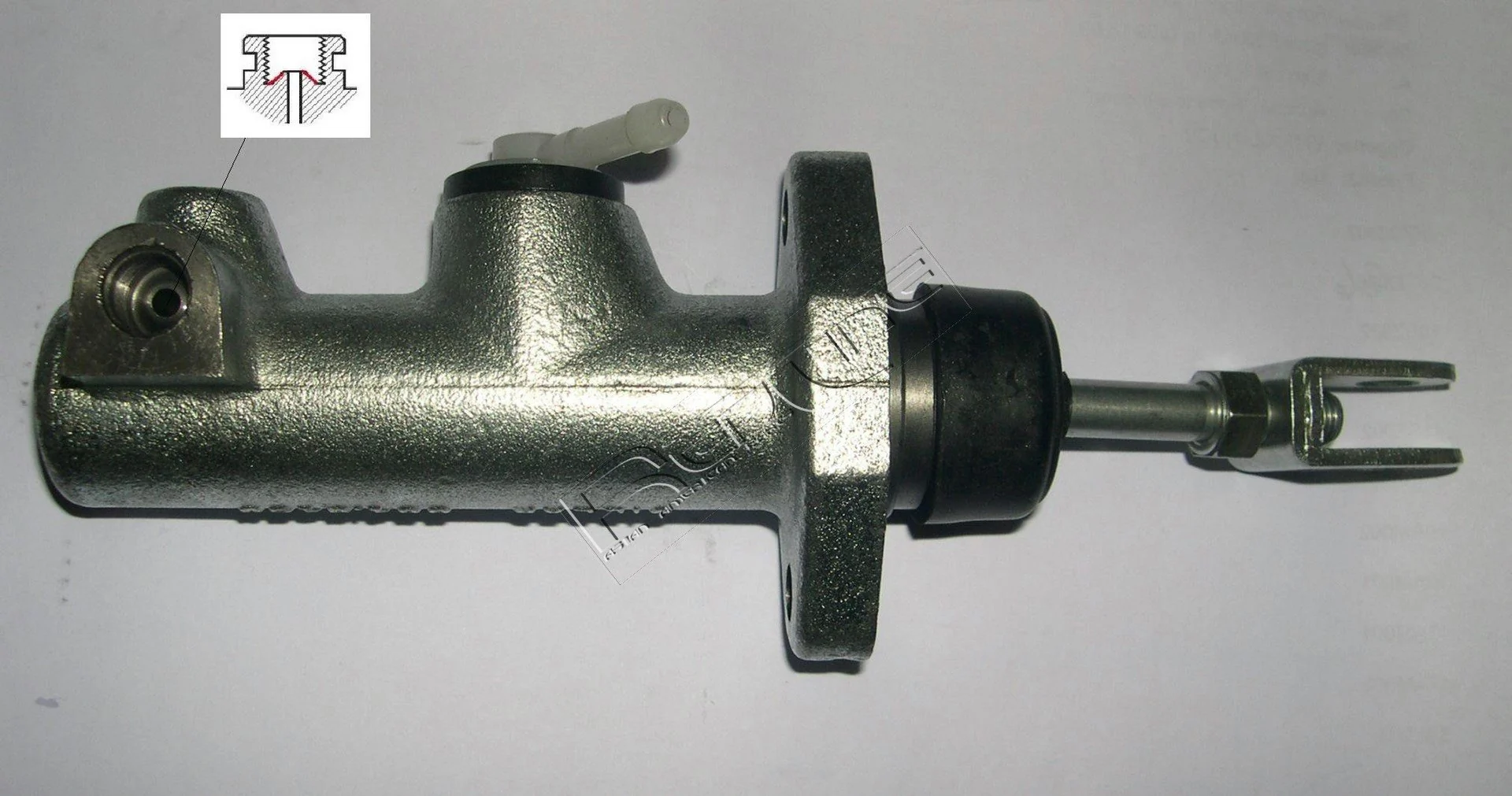 163002821 Nissan/Infiniti Cilindro mestre de embraiagem