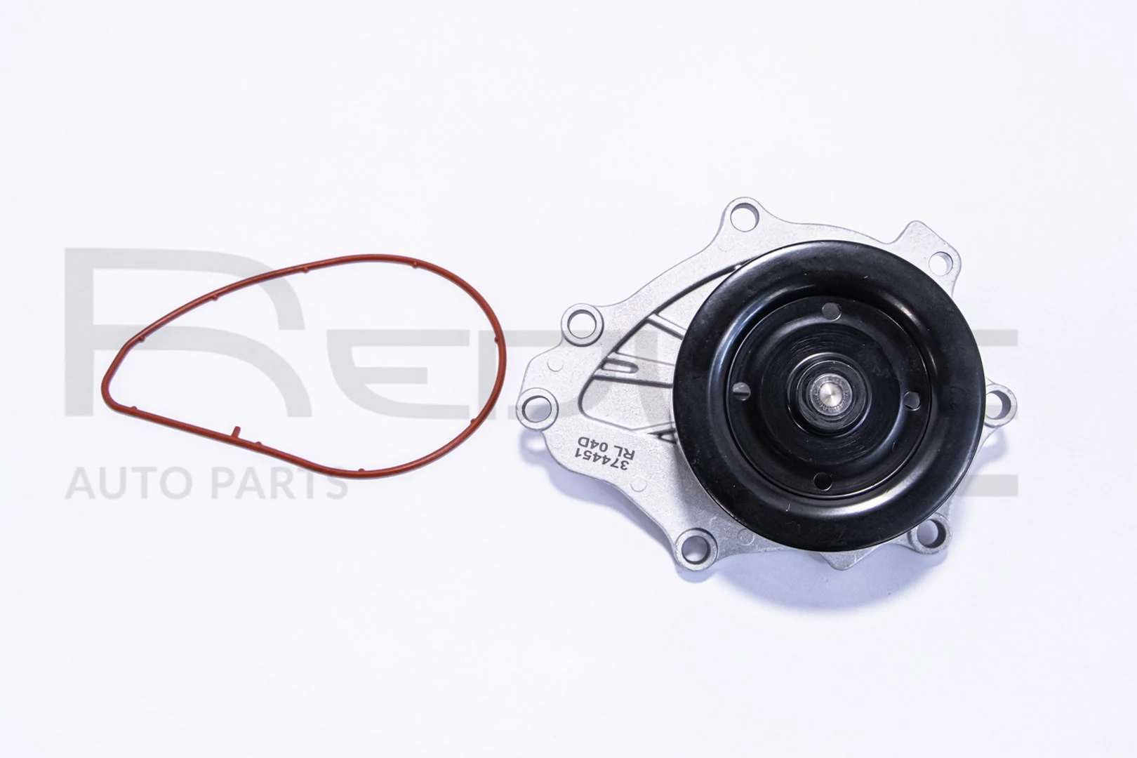 Bomba de água (bomba) de esfriamento Toyota Avensis  T27 ao melhor preço