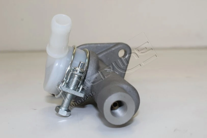 Compre Cilindro mestre de embraiagem Nissan Patrol 