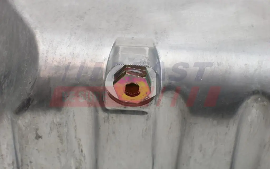 Panela de óleo de cárter do motor Fast FT49313 preço, a partir de 113,97 USD