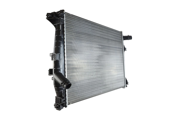  Radiador de esfriamento de motor Alfa Romeo 159 sedan (939) (2005 - 2011) 
