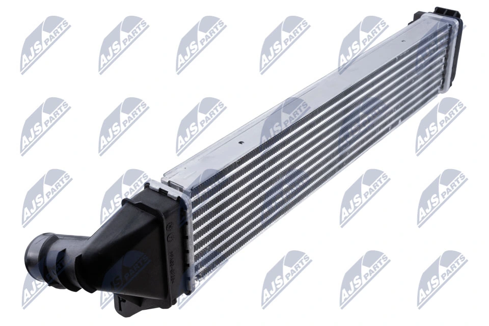 CCLRE017 NTY Radiador de intercooler