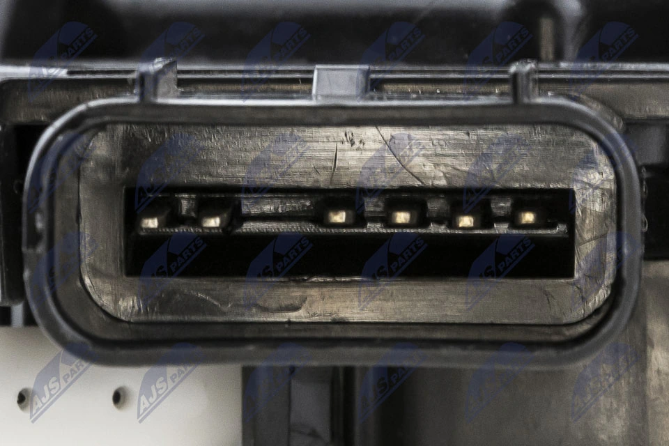 Fecho da porta dianteira esquerda para Hyundai I20  GB
