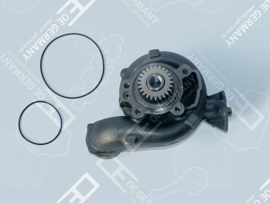 Compre 1547155 Ford Bomba de água (bomba) de esfriamento, montada com caixa