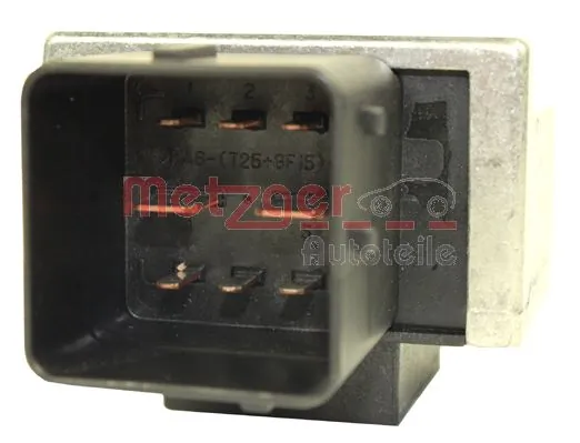 Relê das velas de incandescência Nissan Navara NP300 III D40