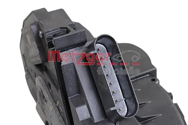 Fecho da porta dianteira esquerda Ford Mustang VI ZG