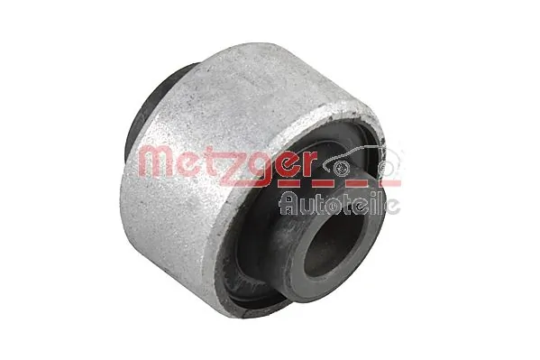 Bloco silencioso dianteiro do braço oscilante inferior 545609807R Renault (RVI)