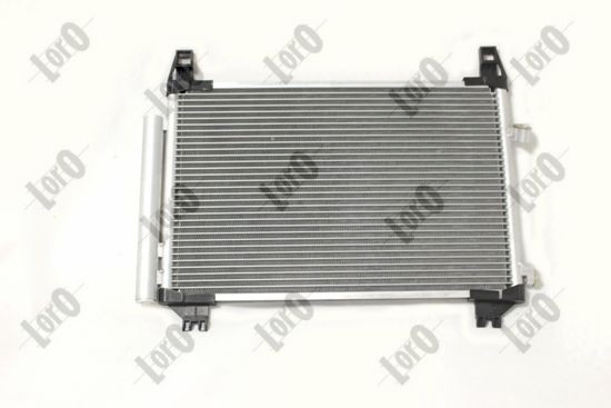  Radiador de aparelho de ar condicionado Toyota Yaris hatchback (P13) (2011 - 2020) 