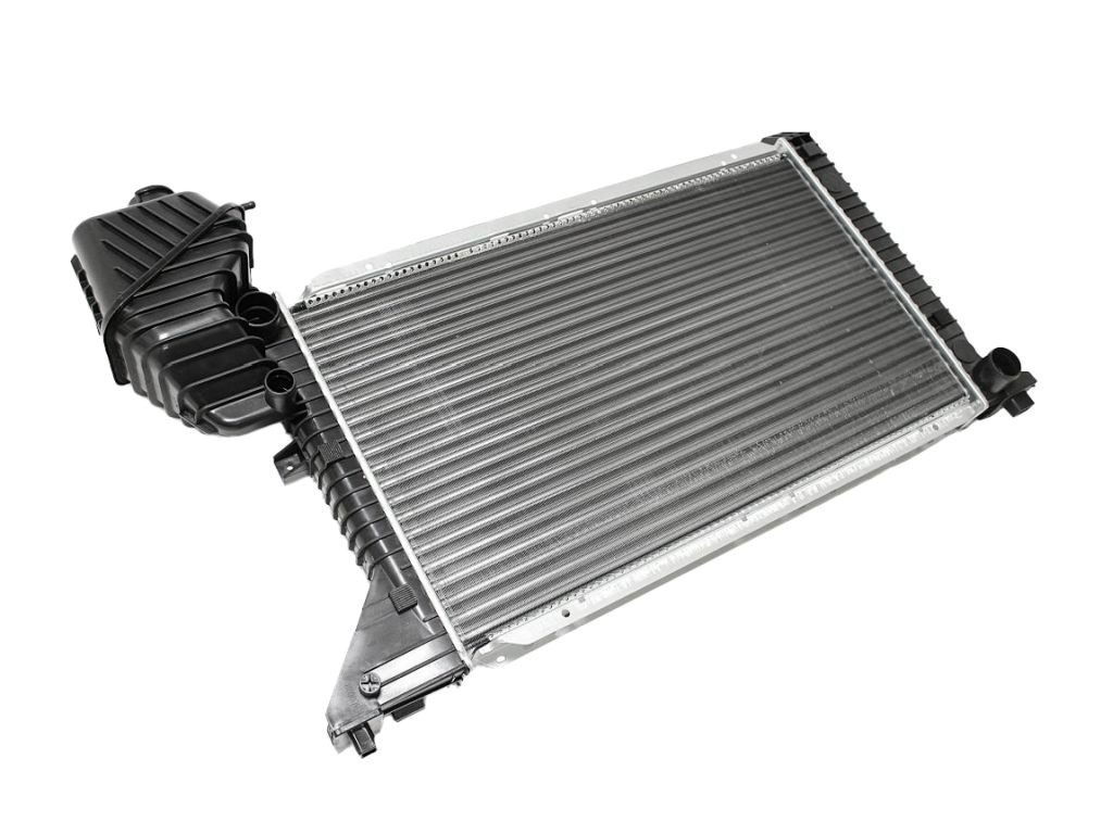 Radiador de esfriamento de motor Mercedes Sprinter I 2-t 901, 902