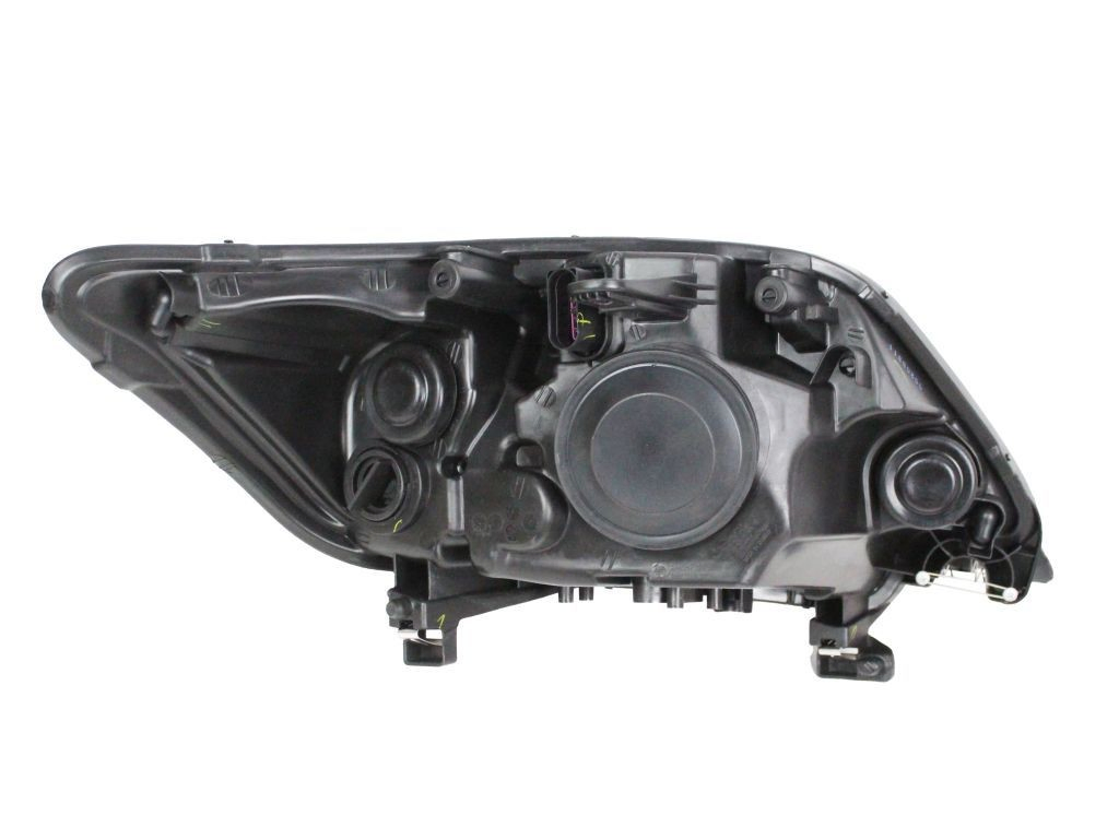 Luz esquerda Ford Kuga I CBV
