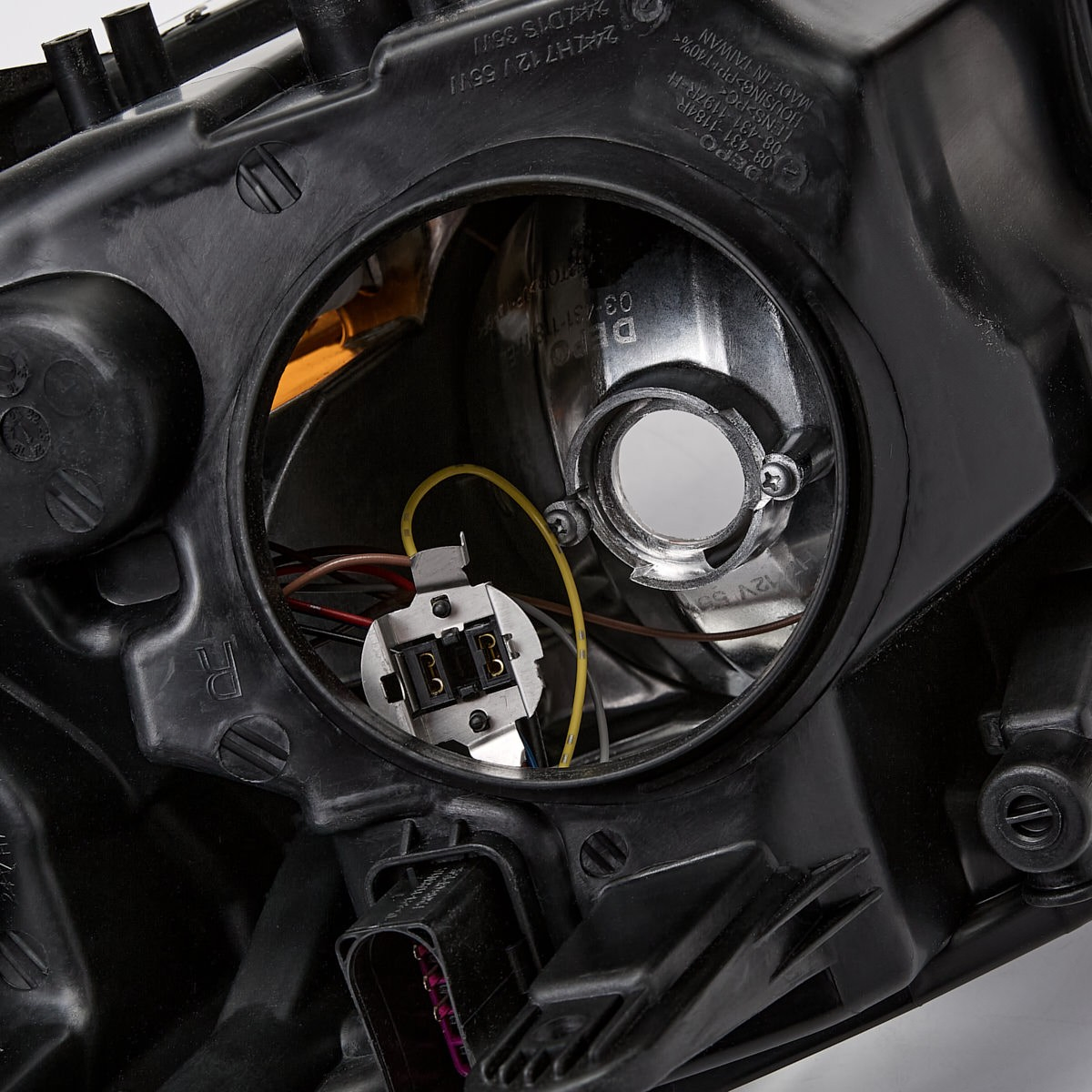 Luz direita para Ford Kuga I CBV