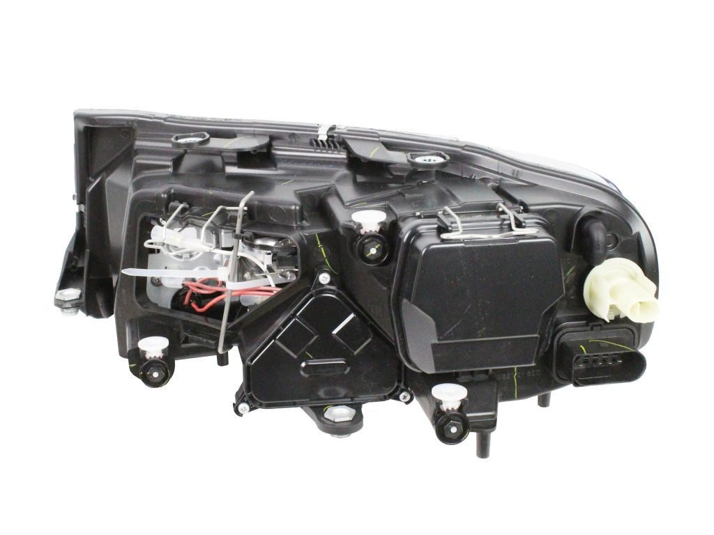Luz direita Skoda SuperB I 3U4