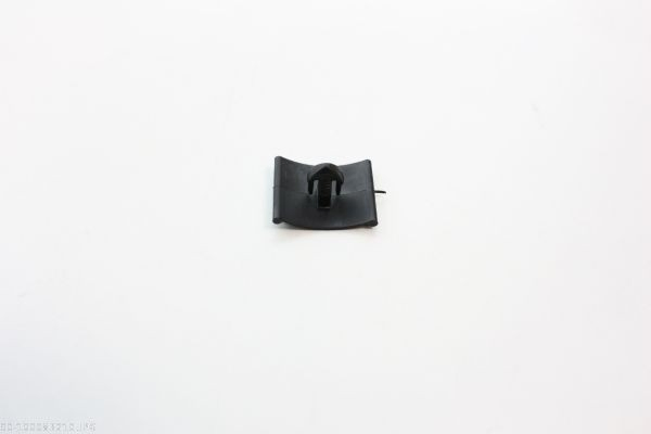 Cápsula (prendedor) de isolador térmico da capota 13336240 Peugeot/Citroen