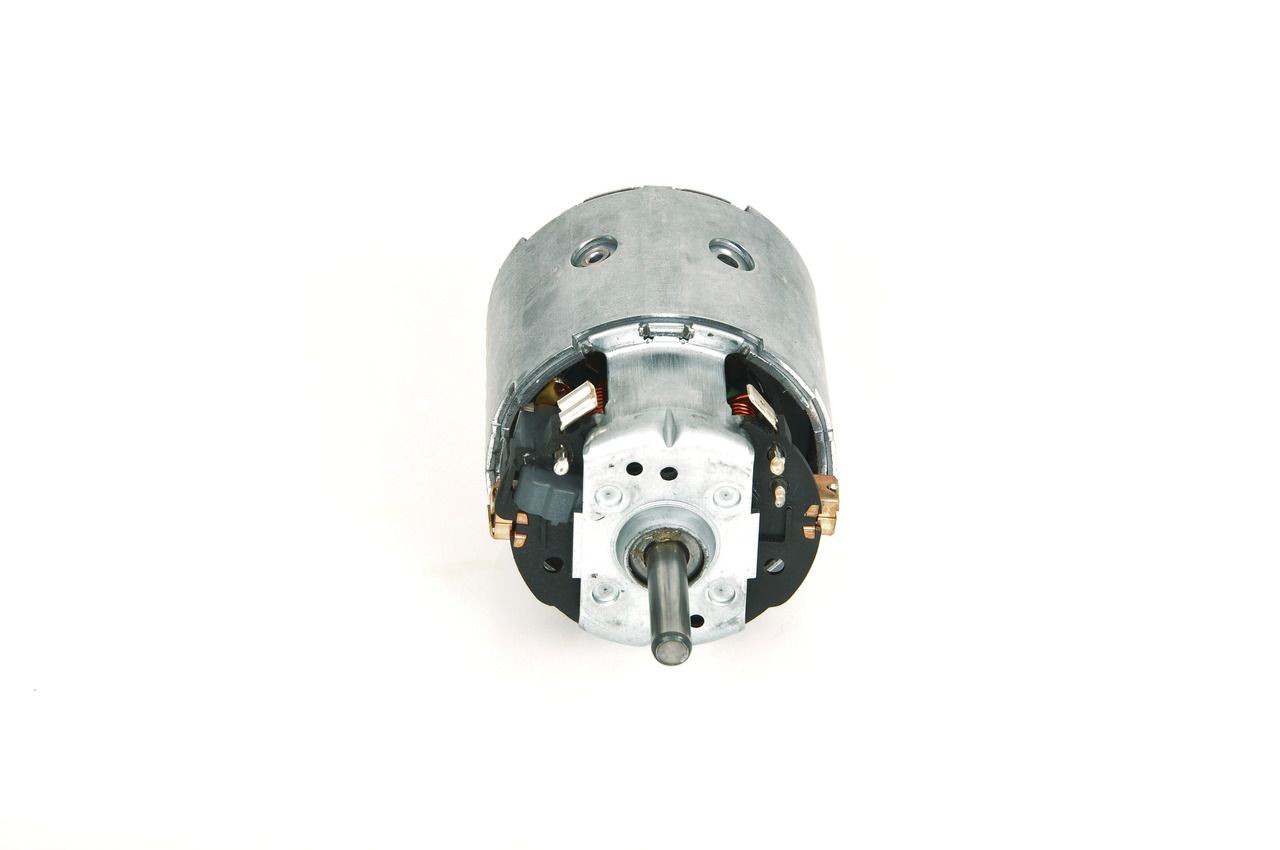 0130111110 Bosch Motor de ventilador de forno (de aquecedor de salão)