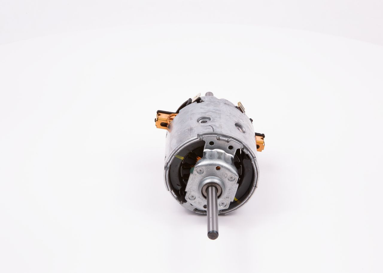 Motor de ventilador de forno (de aquecedor de salão) Bosch 0130111130 preço, a partir de 71,81 USD