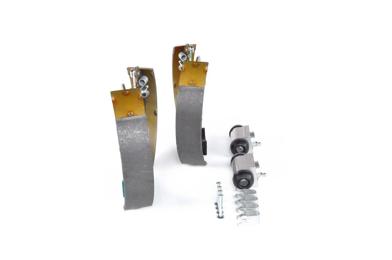 Sapatas do freio traseiras de tambor 0204114626 Bosch