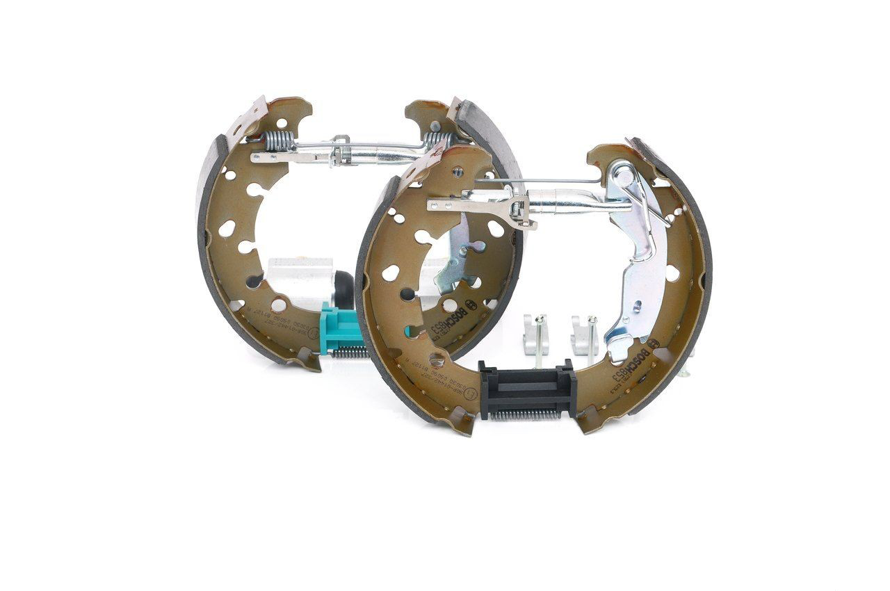 0204114668 Bosch Sapatas do freio traseiras de tambor, montadas com cilindros, kit