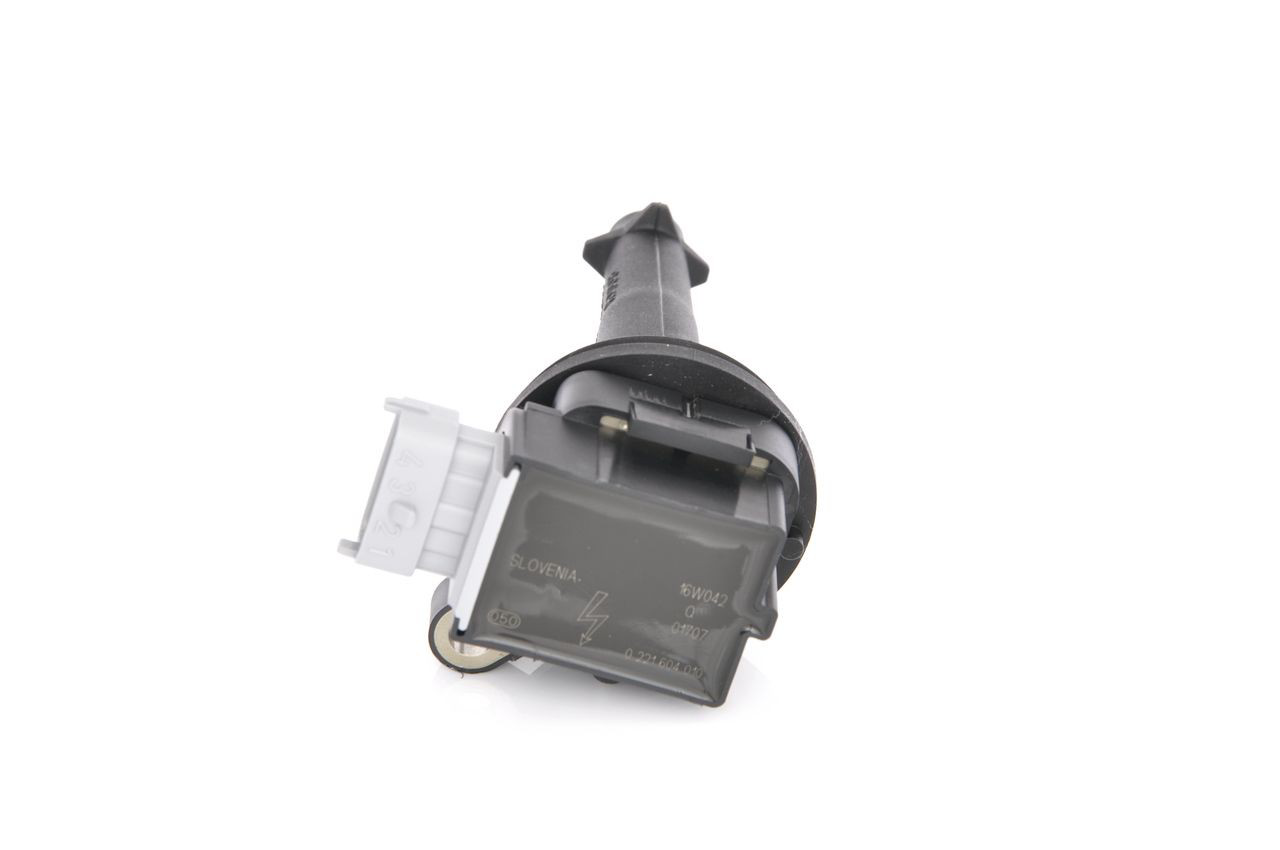 Bobina de ignição 0221604010 Bosch
