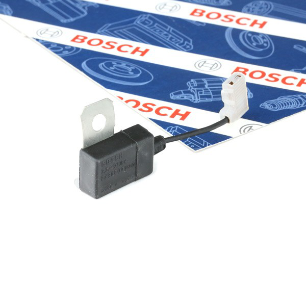 0290800036 Bosch Condensador do gerador