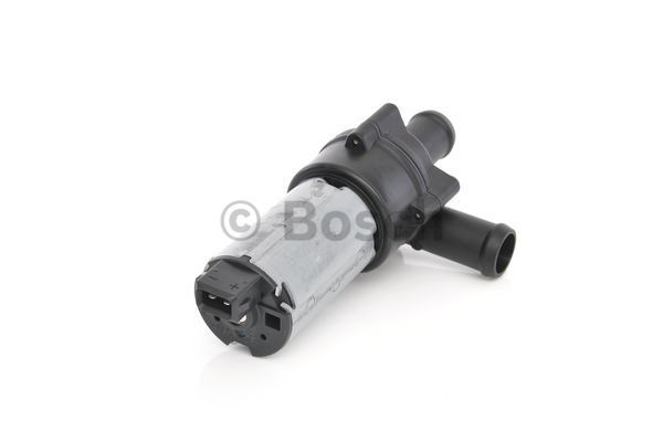 Bomba de água (bomba) de esfriamento, adicional elétrica Bosch 0392020024 preço, a partir de 80,16 USD