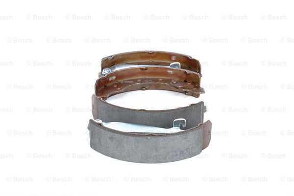 Sapatas do freio traseiras de tambor 0986487270 Bosch