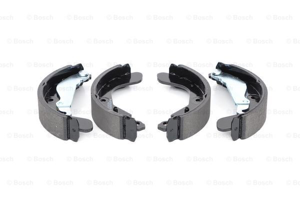 Compre 0986487923 Bosch Sapatas do freio traseiras de tambor
