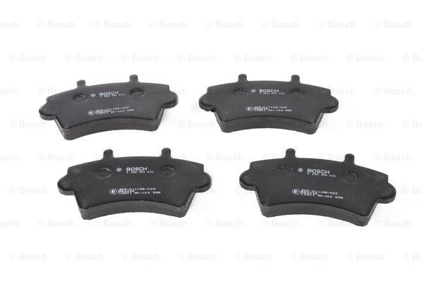 Sapatas do freio dianteiras de disco Bosch 0986494031 preço, a partir de 30,05 USD