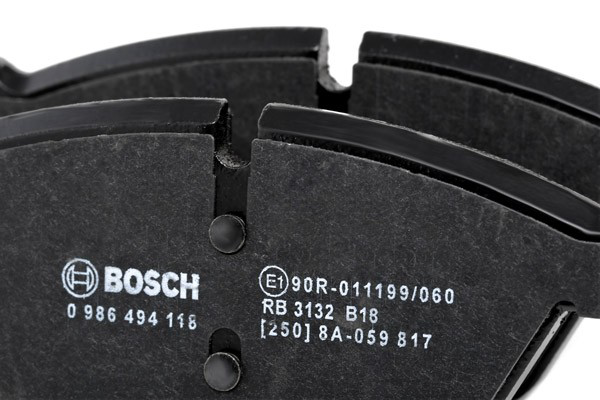 Sapatas do freio dianteiras de disco Bosch 0986494118 preço, a partir de 46,55 USD