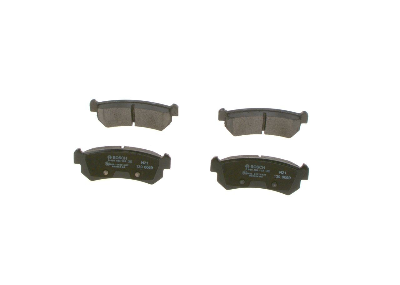Sapatas do freio traseiras de disco 0986494133 Bosch