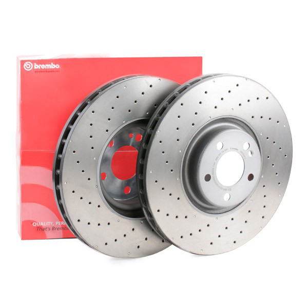 Disco do freio dianteiro 09D52413 Brembo