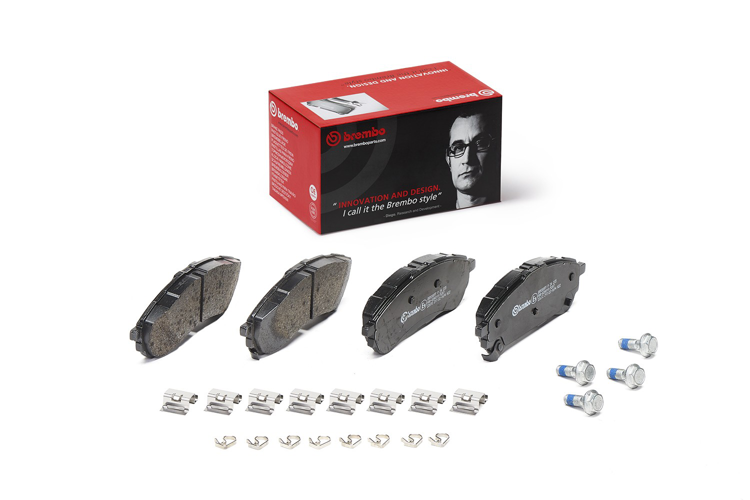 Sapatas do freio traseiras de disco Brembo P24235 preço, a partir de 111,48 USD