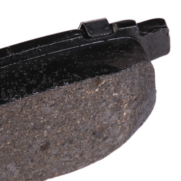 Sapatas do freio traseiras de disco Brembo P78018 preço, a partir de 62,18 USD
