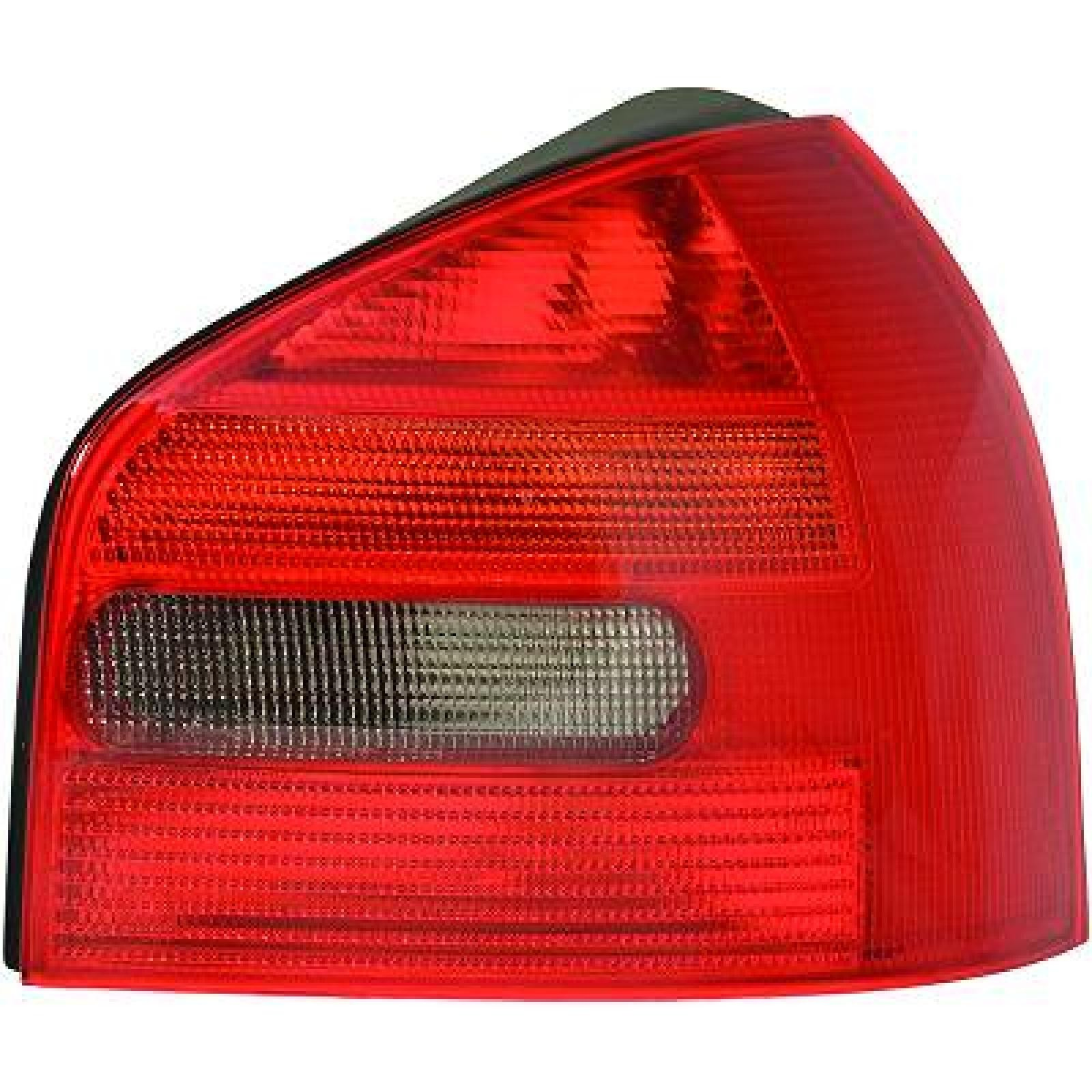 Compre Lanterna traseira direita Audi A3 