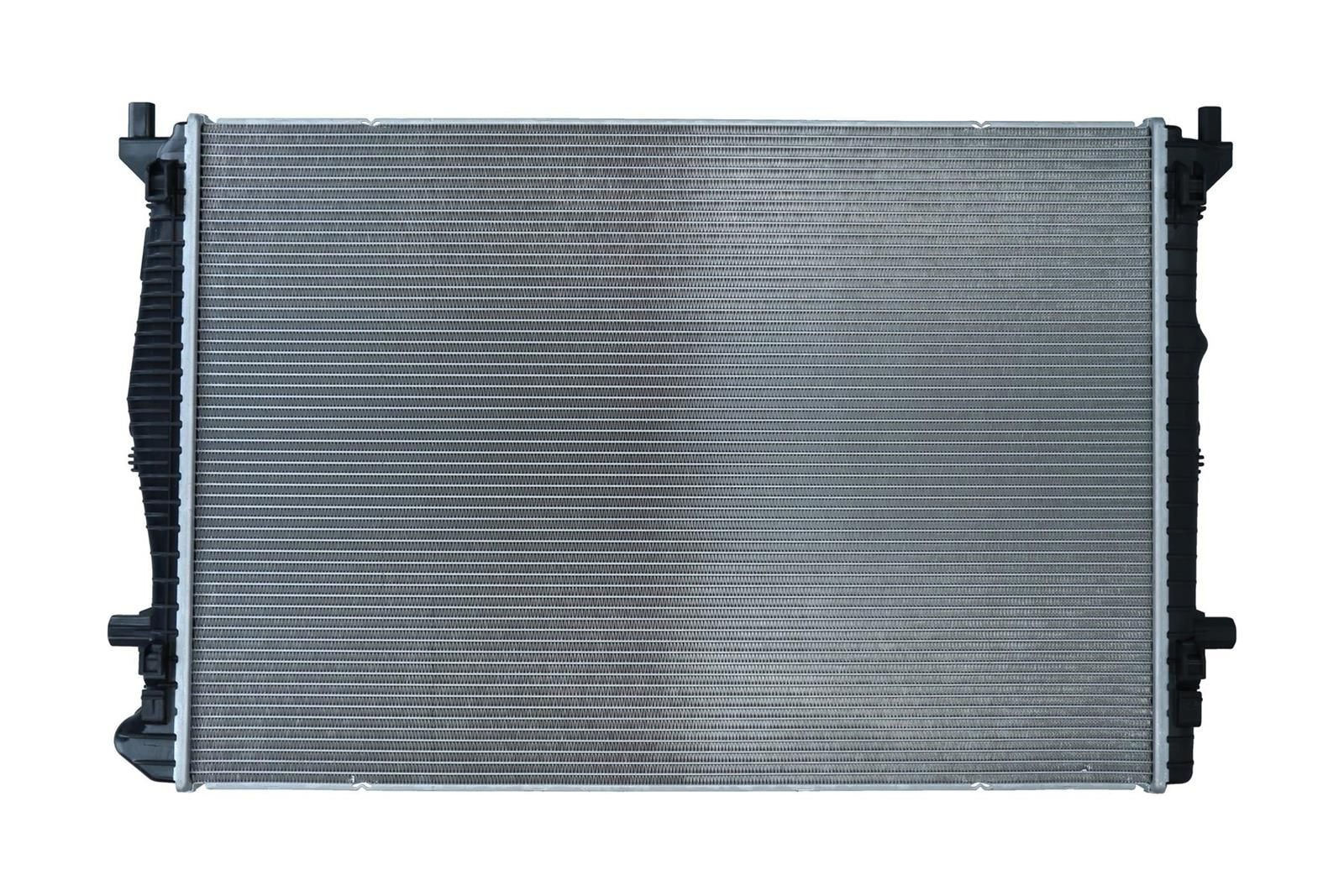 Compre Radiador de esfriamento de motor Audi A1 