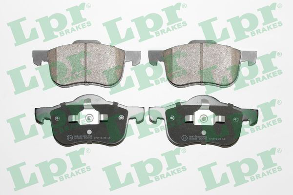 Sapatas do freio dianteiras de disco LPR 05P704 preço, a partir de 33,96 USD