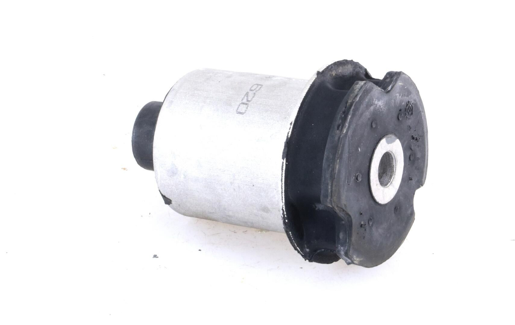 Compre Bloco silencioso de viga traseira (de plataforma veicular) Audi A4 