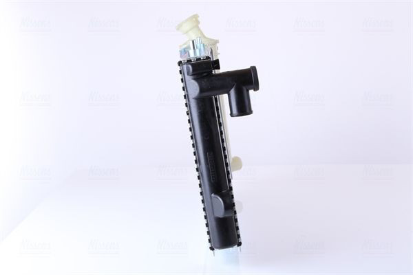 Radiador de esfriamento de motor Nissens 61357 preço, a partir de 164,88 USD