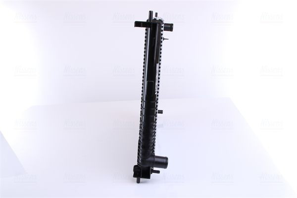 Radiador de esfriamento de motor Nissens 67283 preço, a partir de 126,82 USD