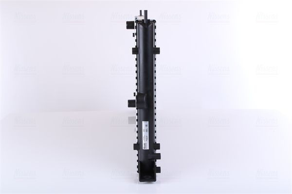 Radiador de esfriamento de motor Nissens 67305