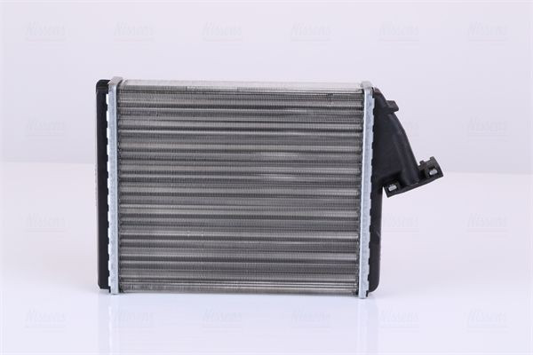 Radiador de forno (de aquecedor) Nissens 71130 preço, a partir de 28,83 USD