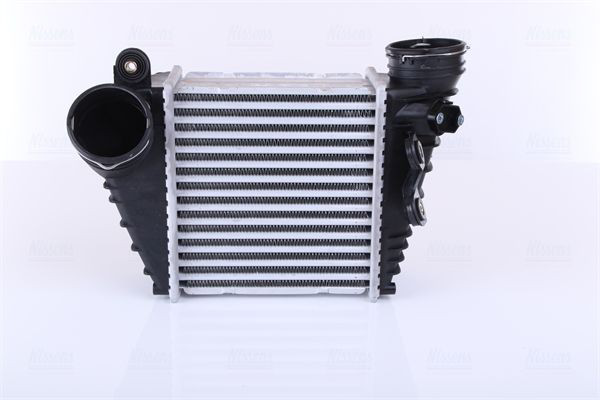 Radiador de intercooler Nissens 96487 preço, a partir de 110,10 USD