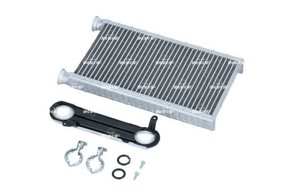 Compre Radiador de forno (de aquecedor) BMW 2 