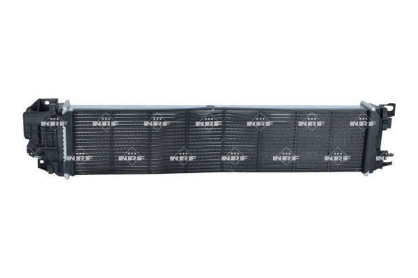 Radiador de esfriamento de motor adicional 550026 NRF
