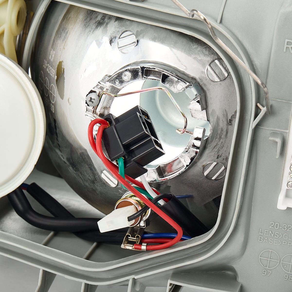 Luz direita Mercedes C 190 W201