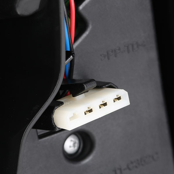 Lanterna traseira esquerda externa TYC 1112352062 preço, a partir de 101,64 USD