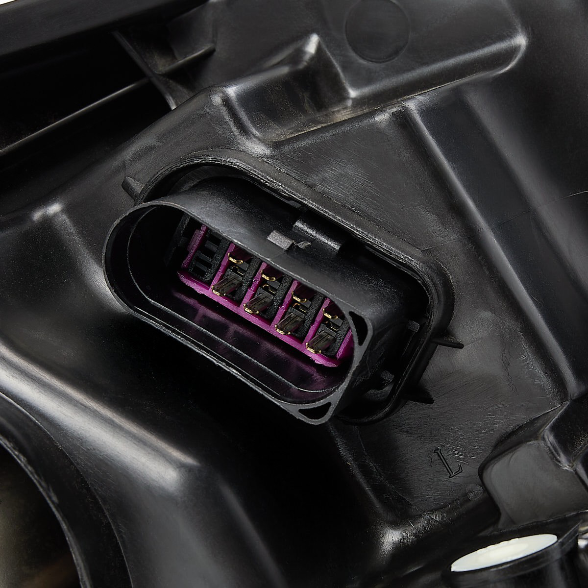 Luz esquerda Ford Fiesta Mk6 CB1